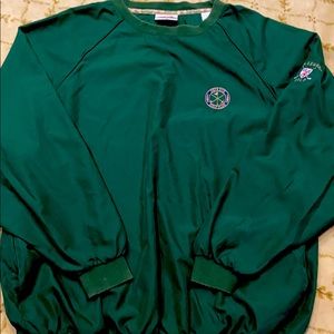 Golf windbreaker